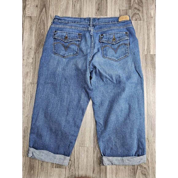 (3/$35) Levis Bermuda Shorts Womens 14 Mid Rise Rolled Cuff Relaxed Denim Casual - Picture 2 of 13